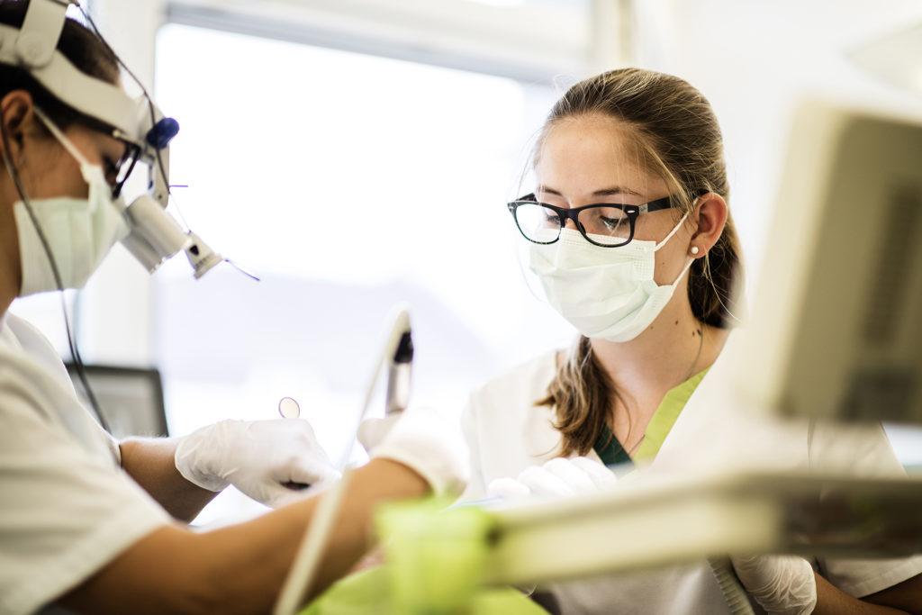 Dentalassistent/in bei der Oralchirurgie am Bohl in St. Gallen – Fachzahnarztpraxis für Oralchirurgie